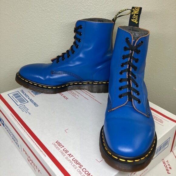Dr. Martens Womens 8.5 boots Blue 8-eye royal 1460 archive pascal vintage smooth - Picture 4 of 15